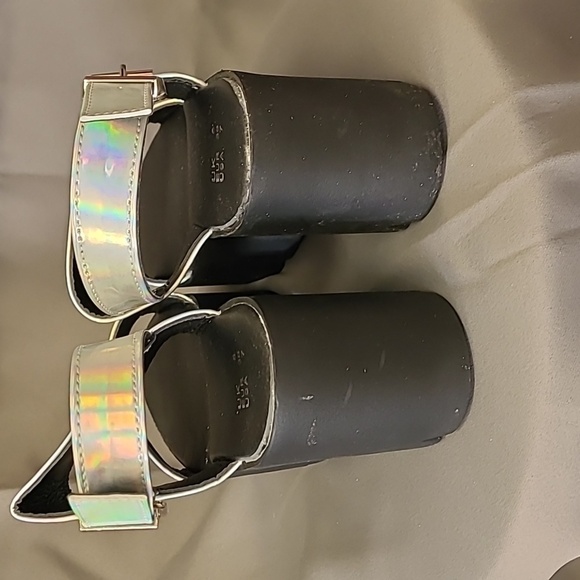 READY Salted Rainbow Reflective Platform Sandals With Buckles, Size 7 - Picture 3 of 6